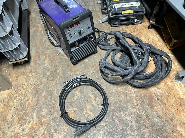 Parweld xti-202-p ac/dc tig-lasmachine - afbeelding 4 van  5