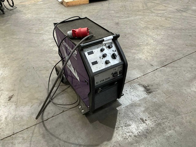 Parweld xtm 304c mig lasapparaat - afbeelding 1 van  7