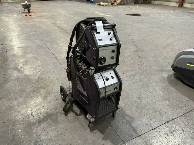 Parweld xtm 404s mig lasapparaat - afbeelding 1 van  9