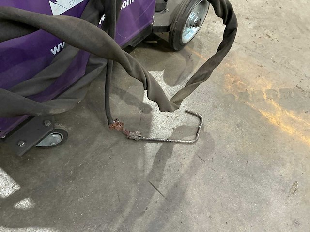 Parweld xtm 404s mig lasapparaat - afbeelding 9 van  10