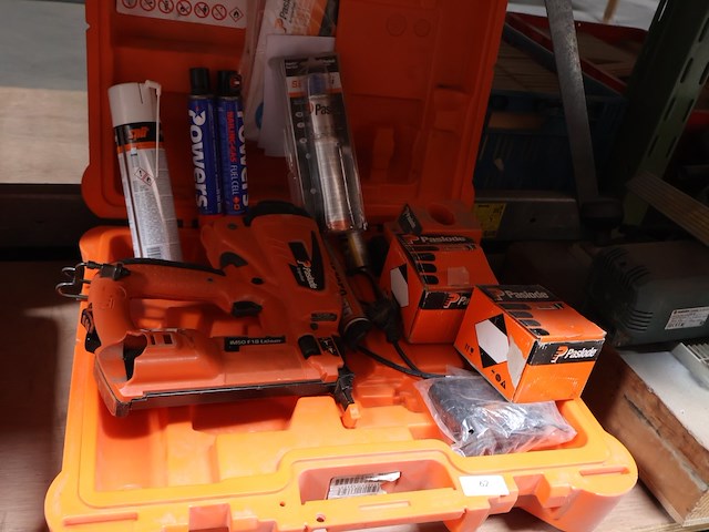 Paslode accu schieter - afbeelding 1 van  4