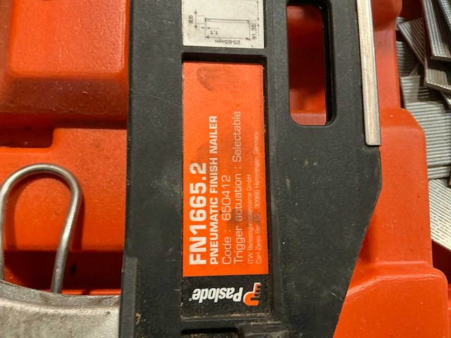 Paslode fn1665.2 pneumatisch nagelschietpistool - afbeelding 4 van  4