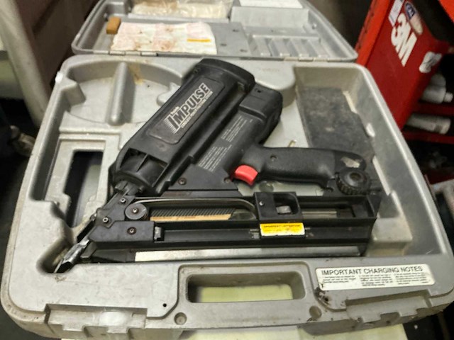 Paslode im325/80 q tacker - afbeelding 3 van  4