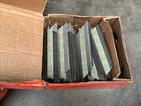 Paslode im350+ tacker - afbeelding 4 van  5