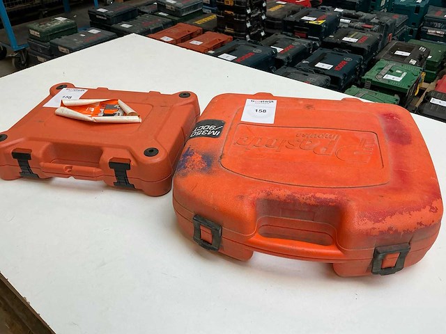 Paslode im350/90ct accu-gastacker - afbeelding 7 van  7