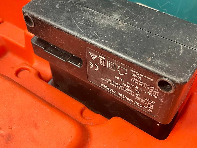 Paslode im90ci accu-tacker - afbeelding 3 van  8