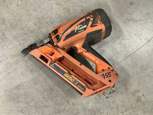 Paslode im90ci pneumatische tacker - afbeelding 1 van  1