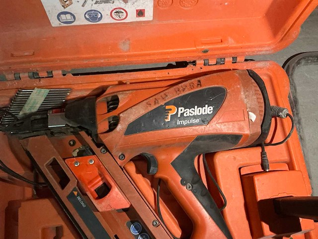 Paslode im90i tacker - afbeelding 3 van  6