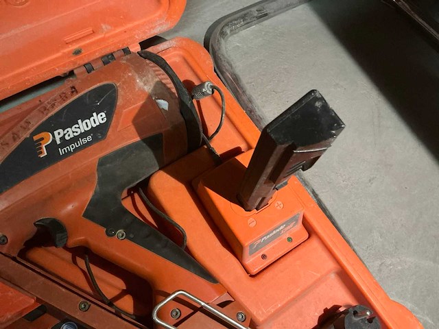 Paslode im90i tacker - afbeelding 5 van  6