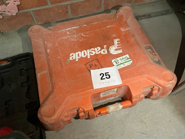 Paslode im90i tacker - afbeelding 6 van  6