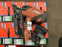 Paslode im90xi nagelschieter - afbeelding 1 van  3