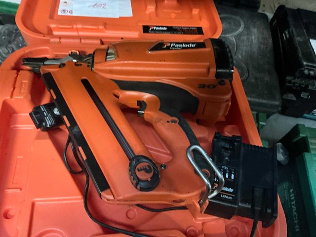 Paslode impulse 30 tacker - afbeelding 1 van  4