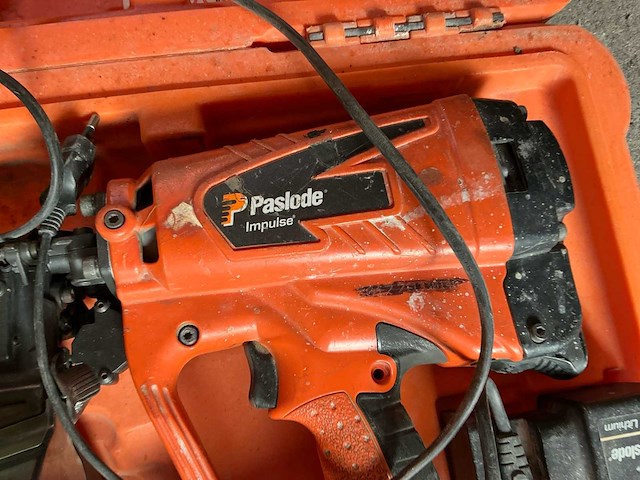 Paslode impulse tacker (2x) - afbeelding 3 van  8