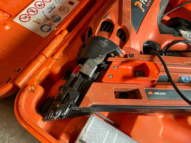 Paslode impulse tacker (2x) - afbeelding 6 van  8