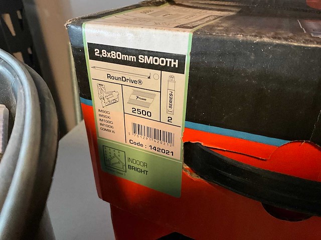 Paslode serie-i gasbommetjes en nagels voor nagelpistool - afbeelding 6 van  7