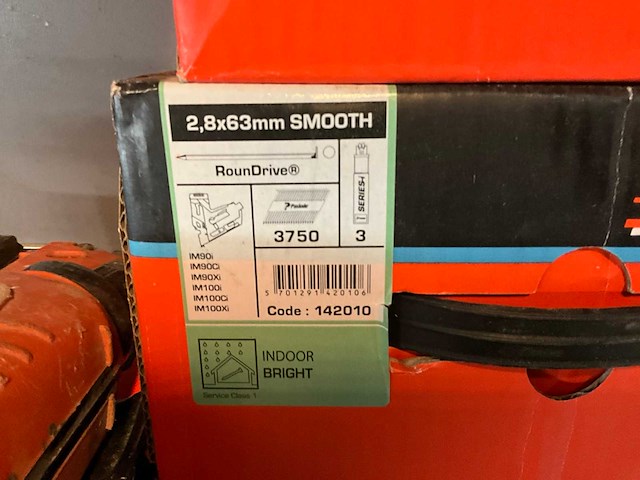 Paslode serie-i gasbommetjes en nagels voor nagelpistool - afbeelding 7 van  7