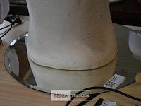 Paspop en spiegel - afbeelding 3 van  3