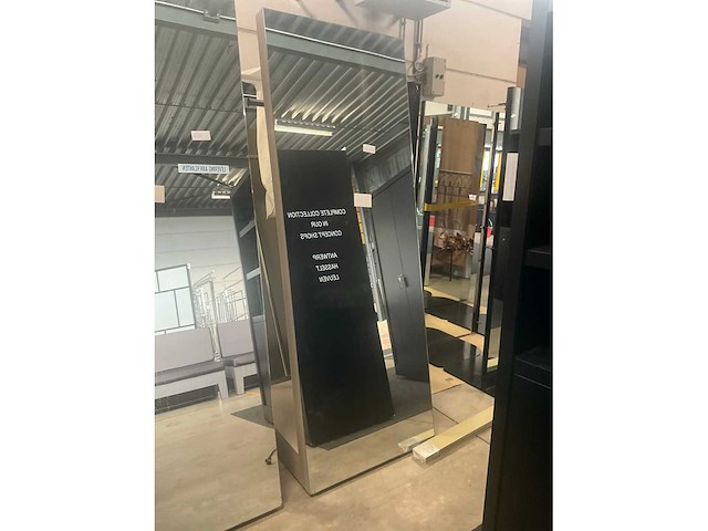 Passpiegel op staander - afbeelding 1 van  9