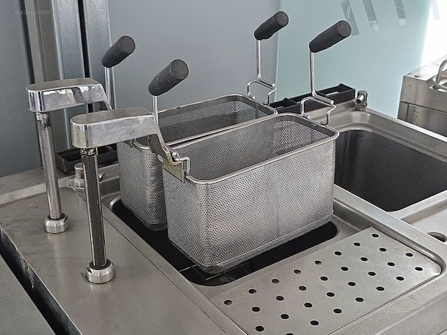 Pastakooker 2 kuipen op gas met automatische... - afbeelding 2 van  7