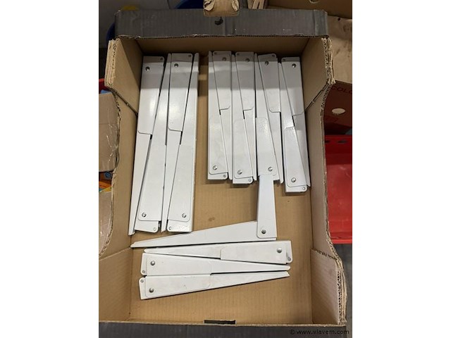 Patijtje plooibare plankendragers - afbeelding 1 van  3