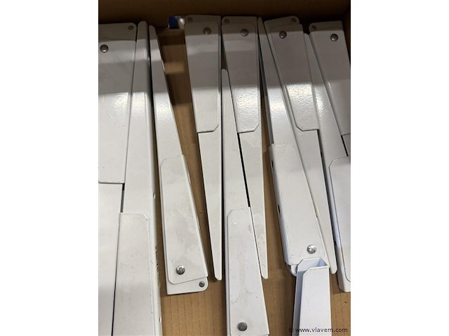 Patijtje plooibare plankendragers - afbeelding 3 van  3