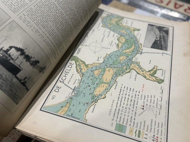 Patria's geillustreerde wereldatlas 1938 - afbeelding 3 van  6