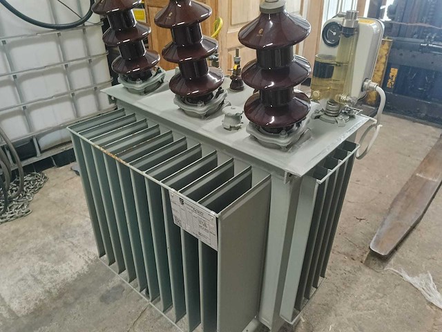 Pauwels tbe100 oliegekoelde distributie transformator - afbeelding 1 van  10