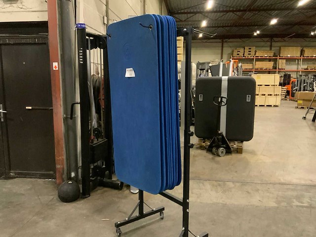 Pavi gym 9x matten met rek krachtstation - afbeelding 1 van  5