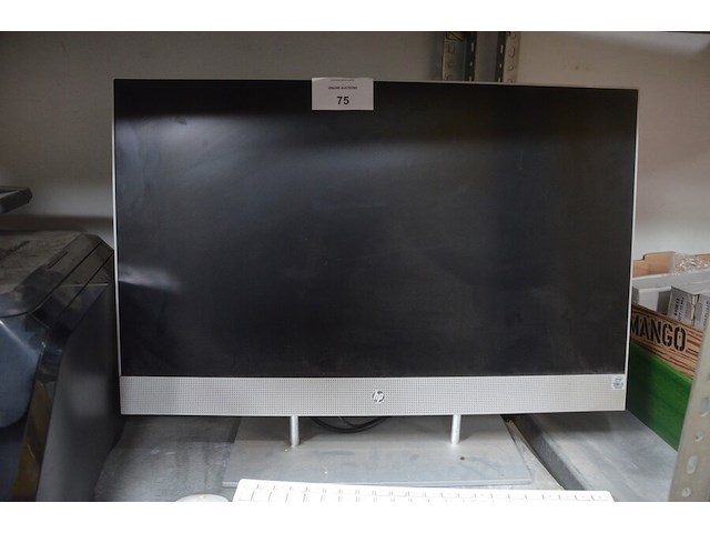 Pc all-in-one hp core i5 met toetsenbord hp en muis, printer hp officejet pro 8710 (17,18) - afbeelding 1 van  7