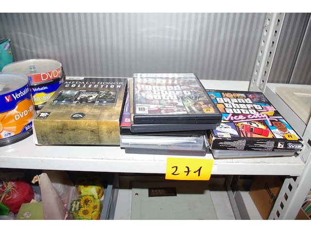 Pc games en dvd's - afbeelding 1 van  2