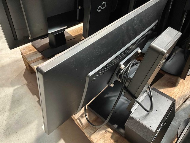 Pc monitor (15x) - afbeelding 5 van  5
