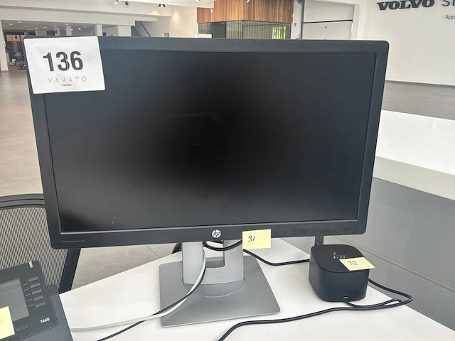 Pc scherm, toetsenbord, printer en telefoon - afbeelding 3 van  5