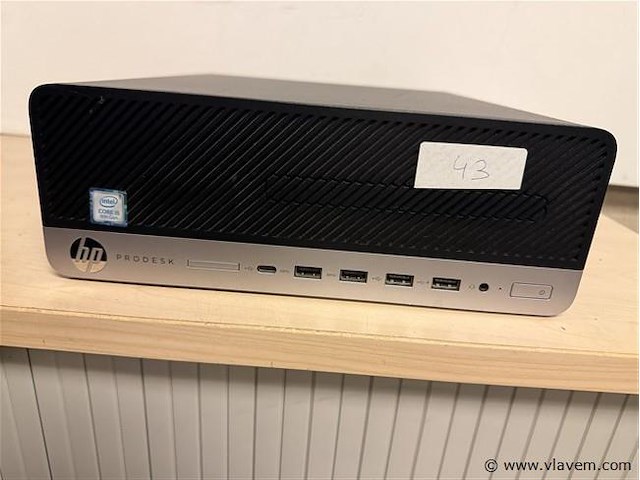 Pc - afbeelding 1 van  2