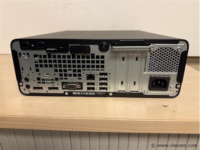 Pc - afbeelding 2 van  2