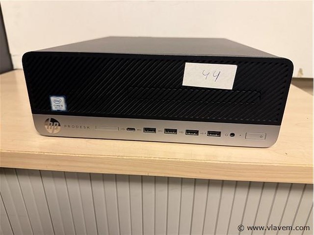 Pc - afbeelding 1 van  2