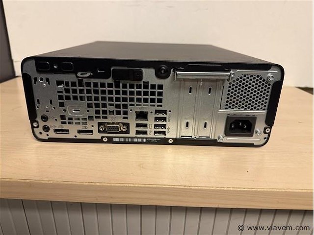 Pc - afbeelding 2 van  2