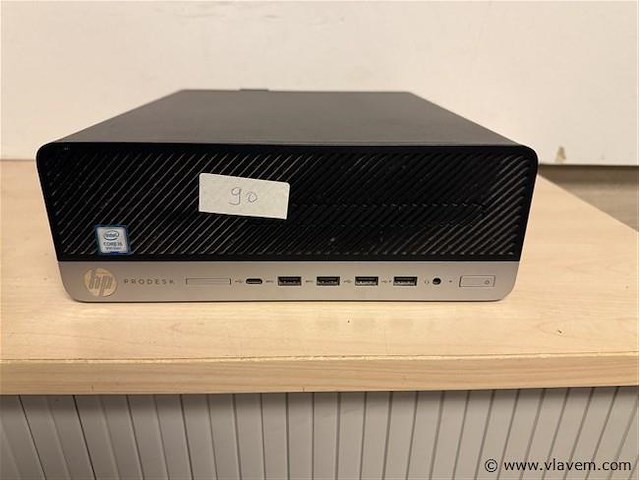 Pc - afbeelding 1 van  2