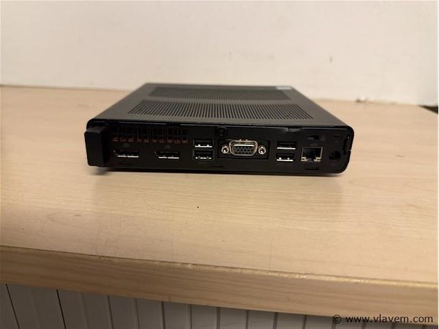 Pc - afbeelding 2 van  2