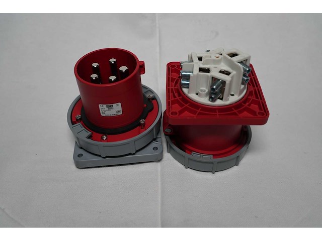 Pce - chassis female 380/125/5 (2x) - afbeelding 1 van  1