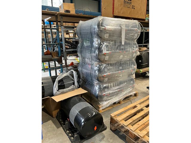 Pe 100l luchtketel (14x) - afbeelding 3 van  5