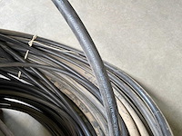 Pe buizen - afbeelding 2 van  2