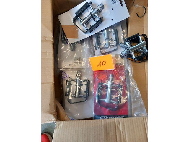 Pedalen - afbeelding 2 van  3