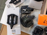 Pedalen - afbeelding 2 van  4