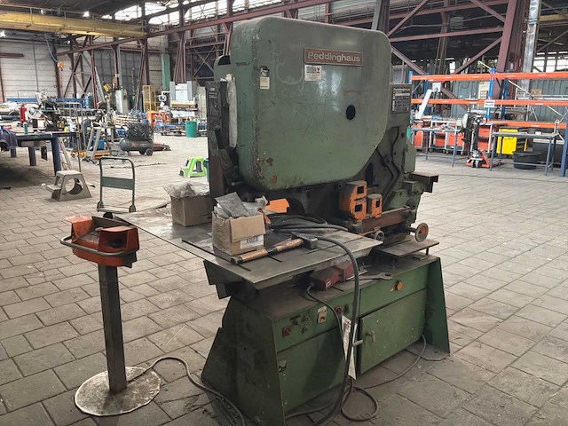 Peddinghaus 210 super 13 pons- en knipmachine - afbeelding 3 van  8