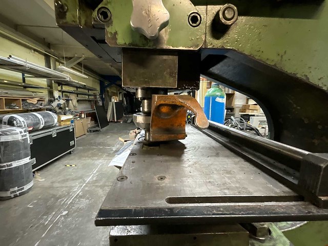 Peddinghaus hydraulisch 100 / industrieel hydraulisch ponsmachine hydraulische pers - afbeelding 14 van  17