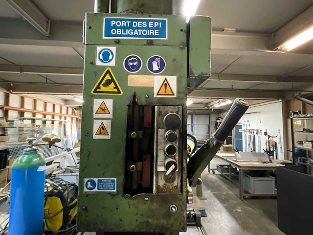 Peddinghaus hydraulisch 100 / industrieel hydraulisch ponsmachine hydraulische pers - afbeelding 15 van  17