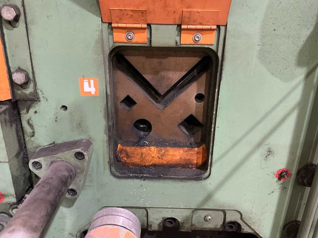 Peddinghaus peddimax 602 pons- en knipmachine - afbeelding 6 van  20