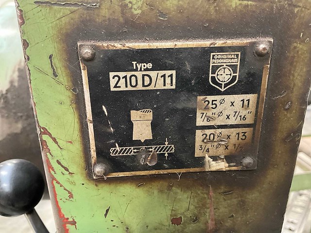 Peddinghous 210d/11 pons- en knipmachine - afbeelding 4 van  12