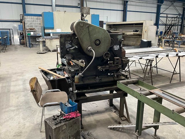 Peddinghous 210d/11 pons- en knipmachine - afbeelding 7 van  12