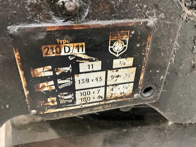 Peddinghous 210d/11 pons- en knipmachine - afbeelding 12 van  12